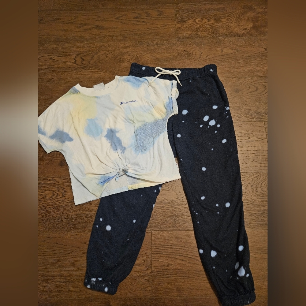 Womens champion Cropped Tyedye Tee With Sweats With Splatter Print